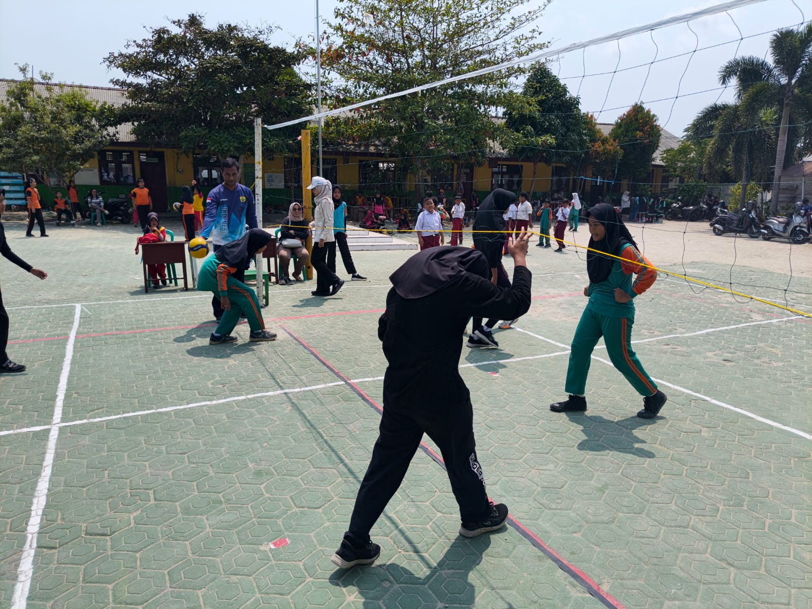 Lomba Voli Tingkat Kelurahan