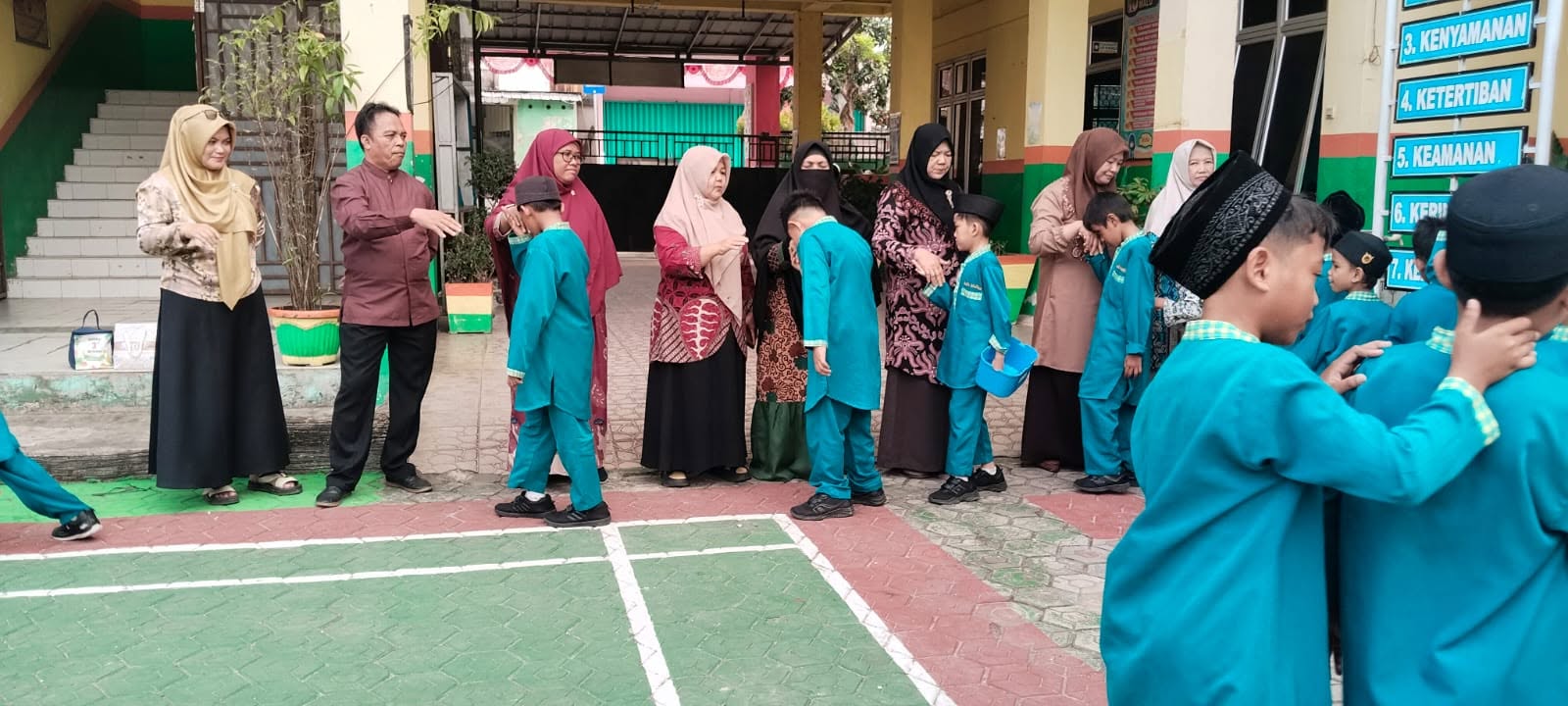 Muhadhoroh 