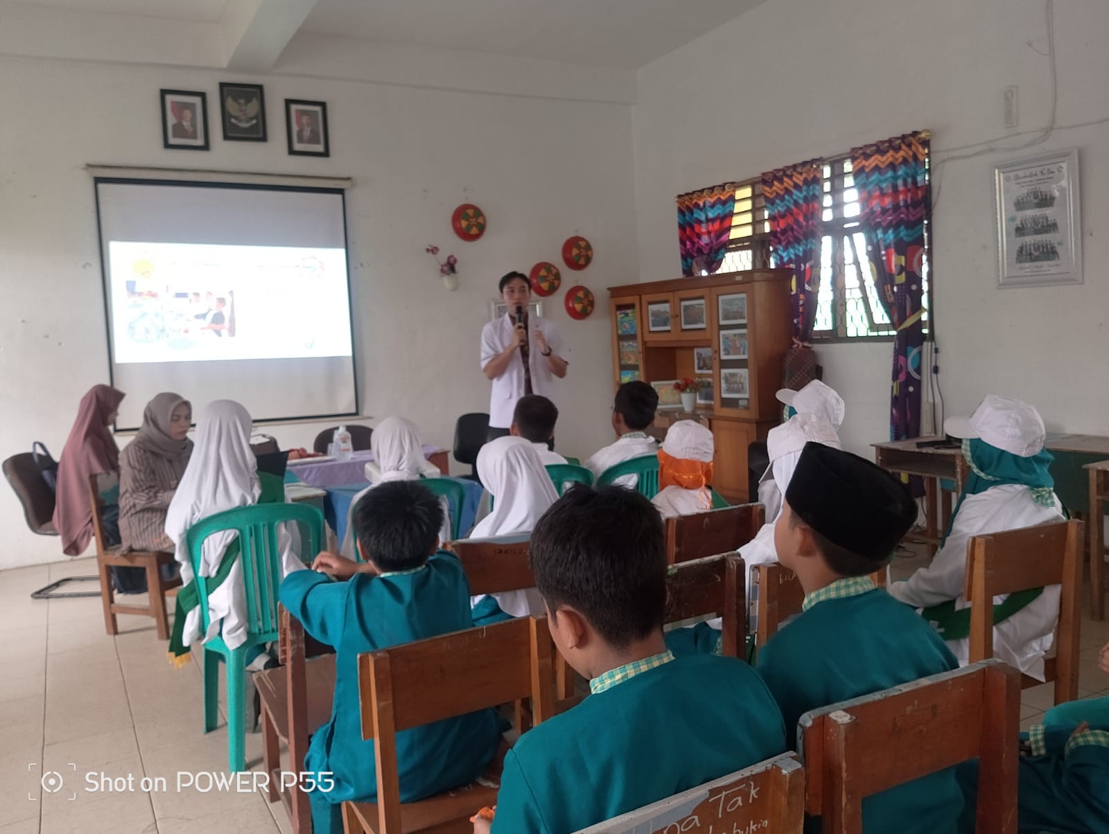 PELATIHAN DOKCIL DAN APOCIL MIN 1 PANGKALPINANG OLEH TIM PUSKESMAS PANGKAL BALAM