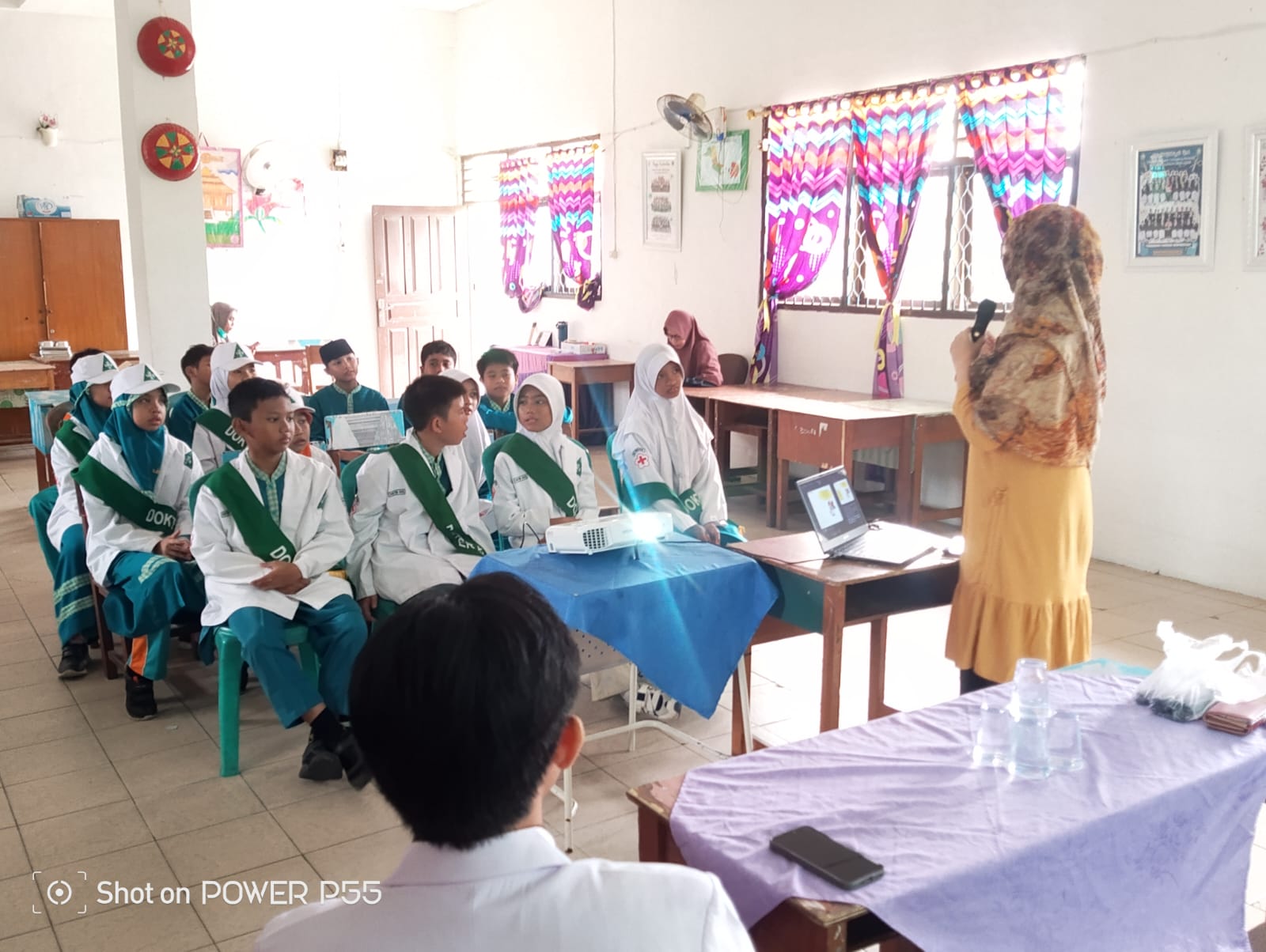 PELATIHAN DOKCIL DAN APOCIL MIN 1 PANGKALPINANG OLEH TIM PUSKESMAS PANGKAL BALAM