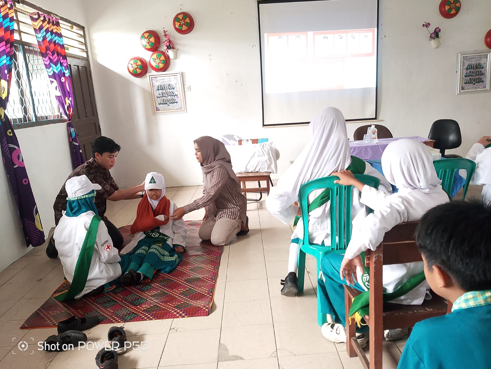 PELATIHAN DOKCIL DAN APOCIL MIN 1 PANGKALPINANG OLEH TIM PUSKESMAS PANGKAL BALAM